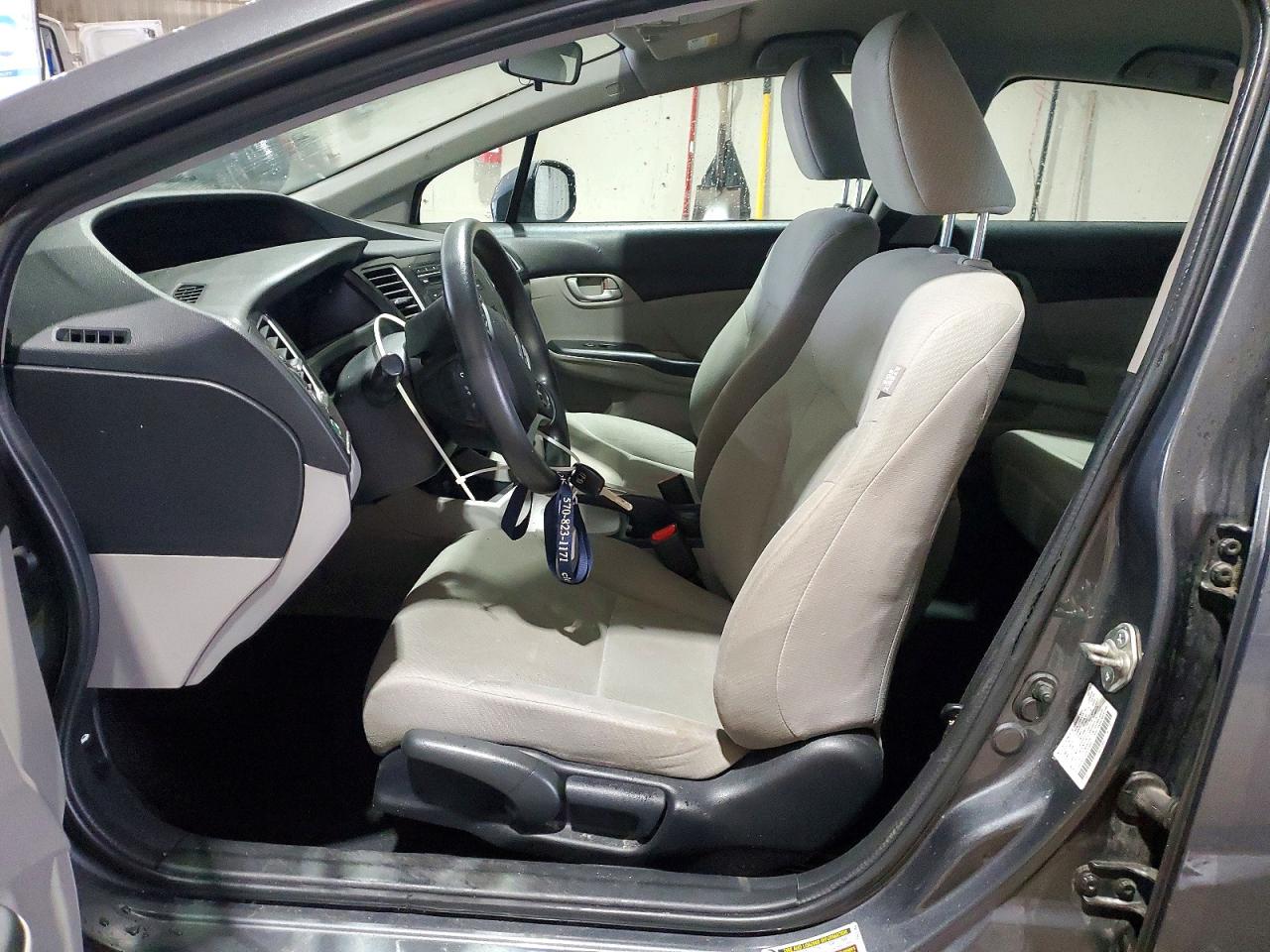 2013 HONDA CIVIC LX photo 7