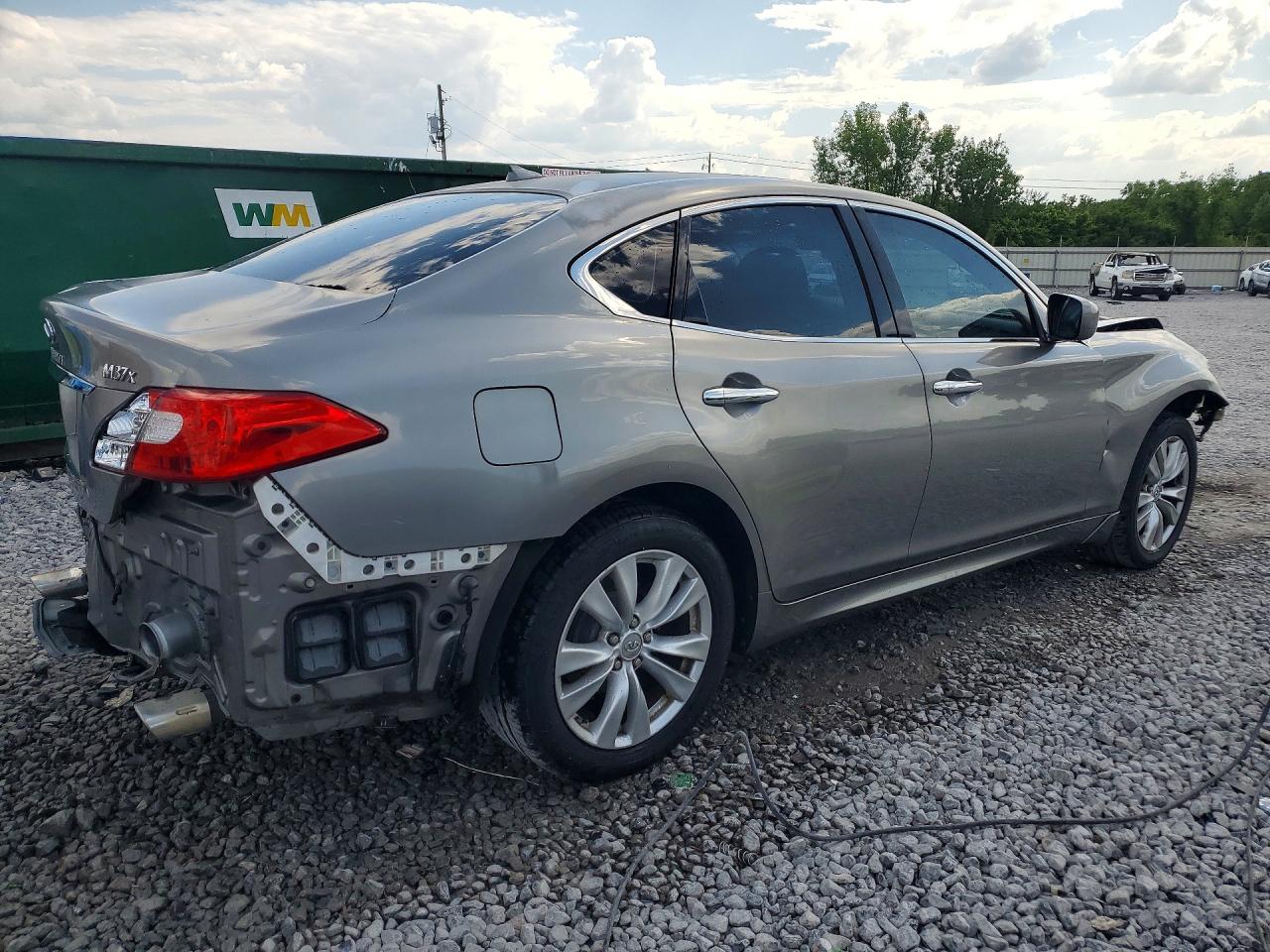 2011 INFINITI M37 X photo 3
