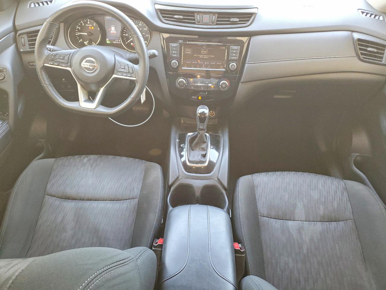 2019 NISSAN ROGUE S photo 22