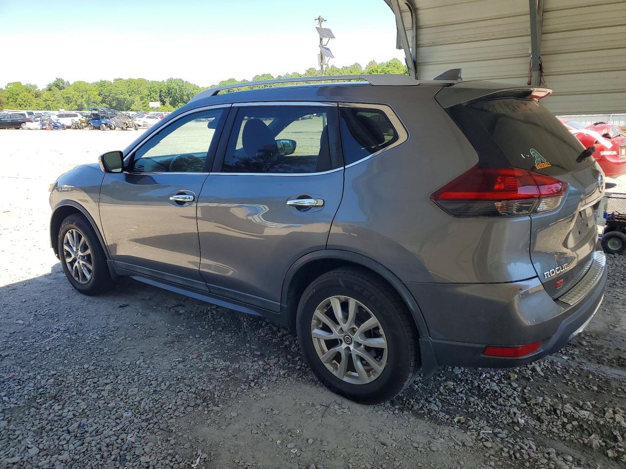 2019 NISSAN ROGUE S photo 4
