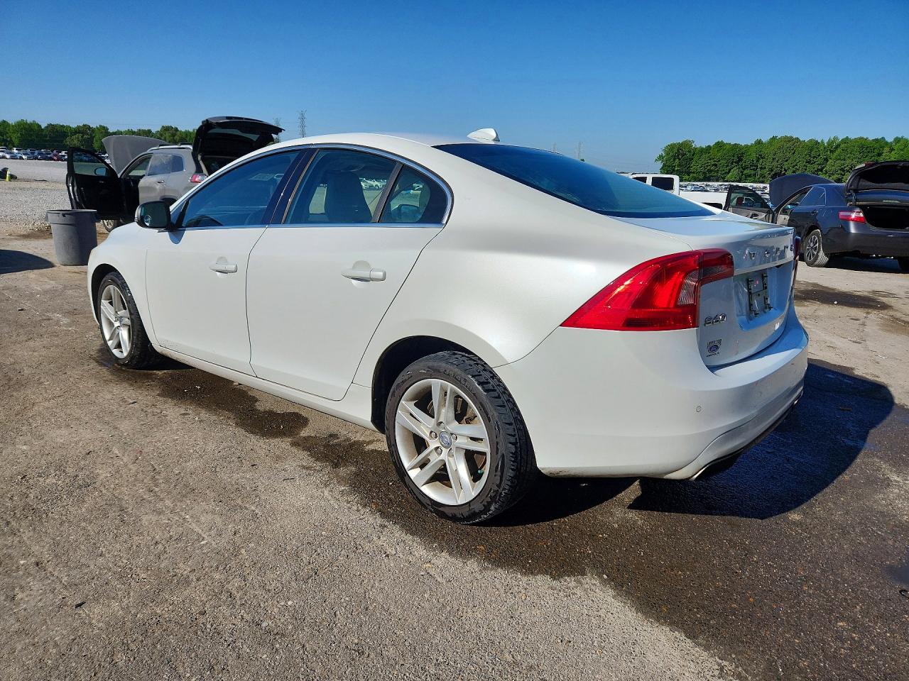 2014 VOLVO S60 T5 photo 2