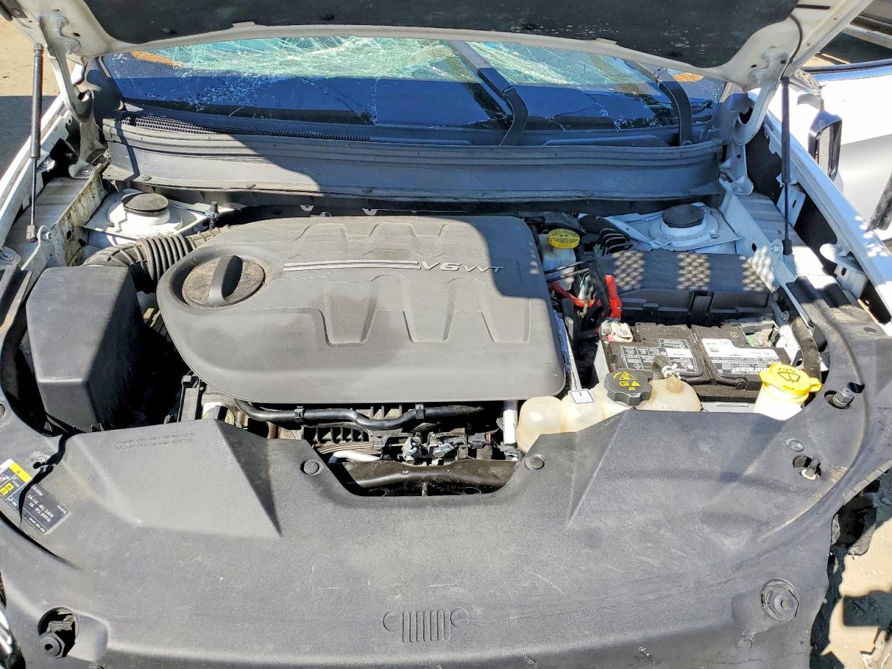 2019 JEEP CHEROKEE LIMITED photo 12