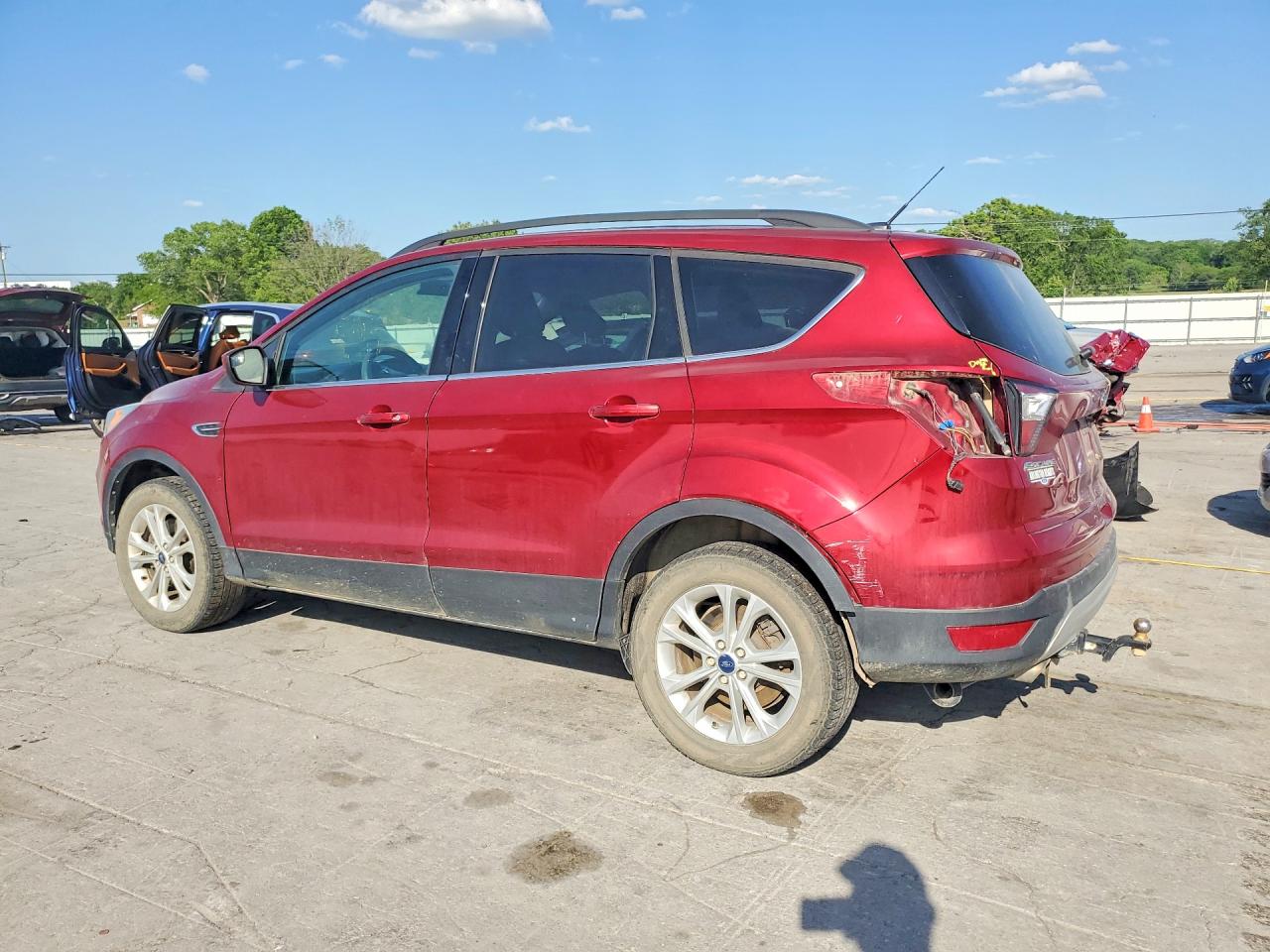 2018 FORD ESCAPE SE photo 4