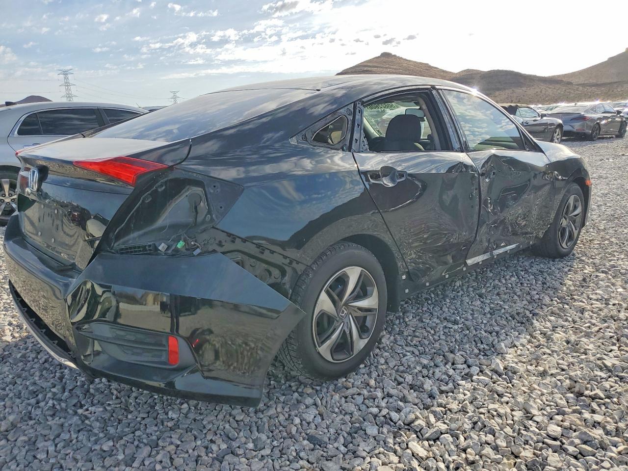 2020 HONDA CIVIC LX photo 5