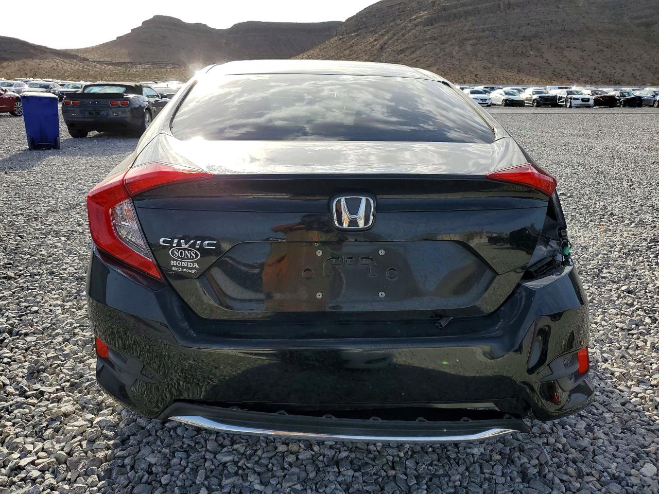 2020 HONDA CIVIC LX photo 11