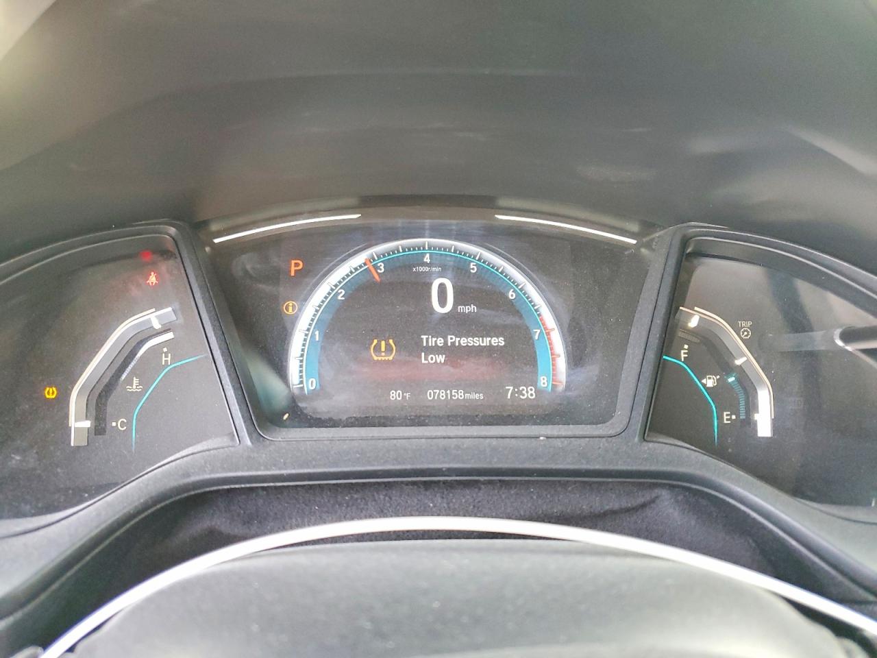2020 HONDA CIVIC LX photo 17