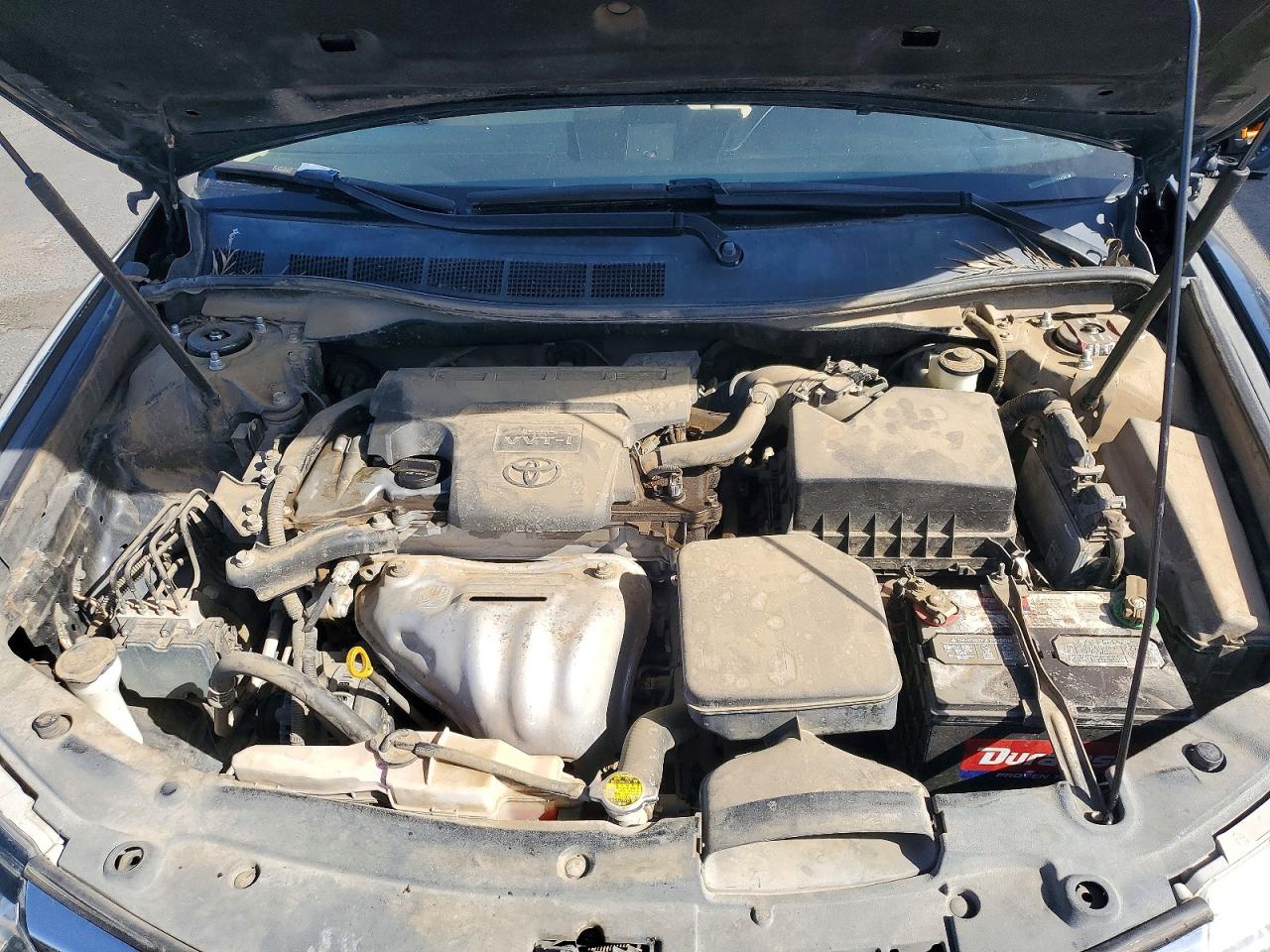 2012 TOYOTA CAMRY LE photo 11