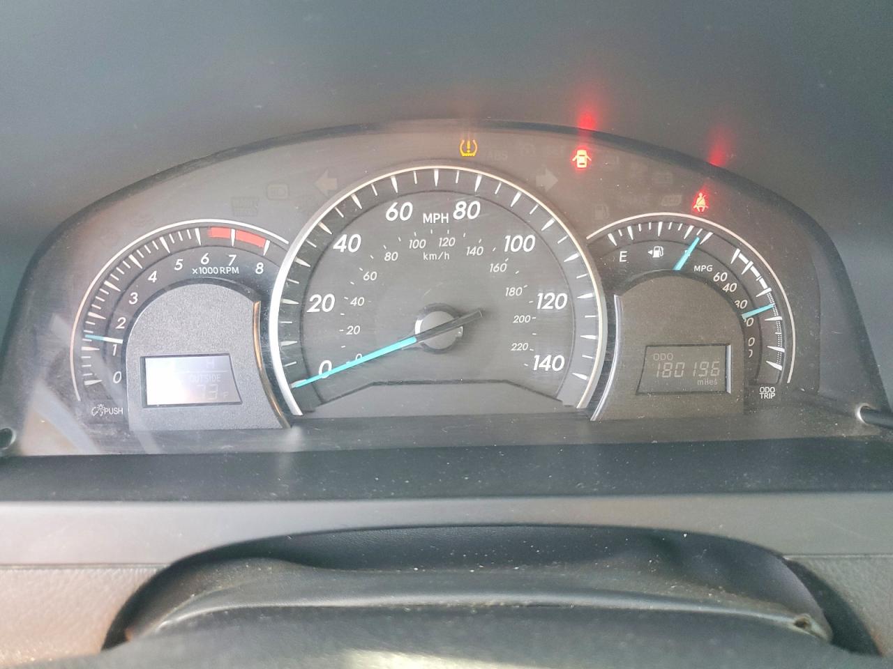 2012 TOYOTA CAMRY LE photo 9