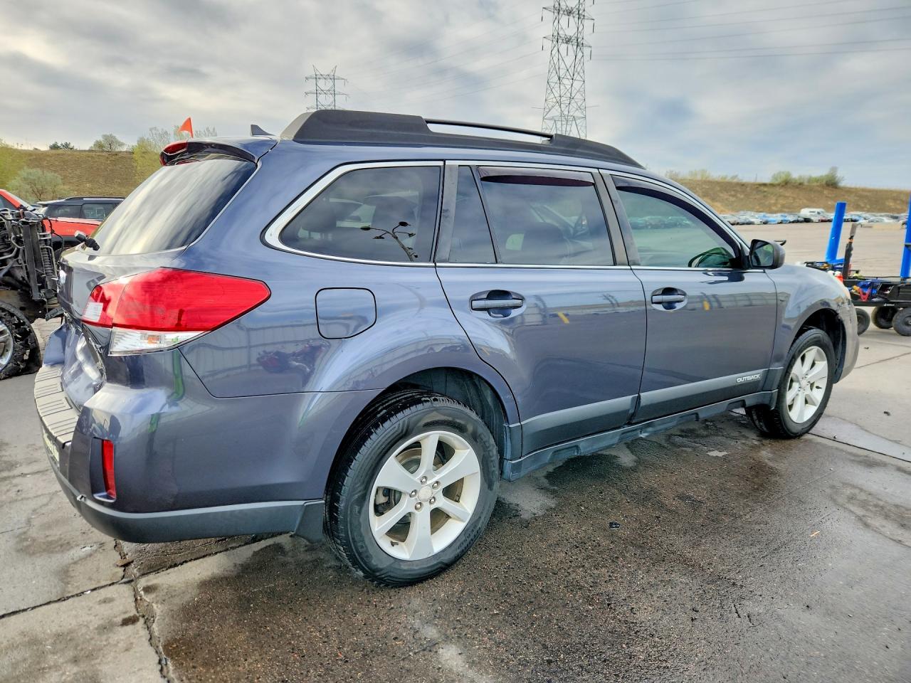 2014 SUBARU OUTBACK 2.5I PREMIUM photo 5