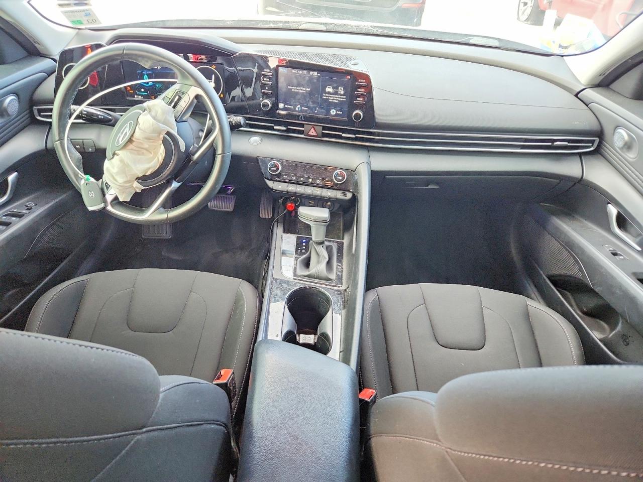 2021 HYUNDAI ELANTRA SEL photo 15