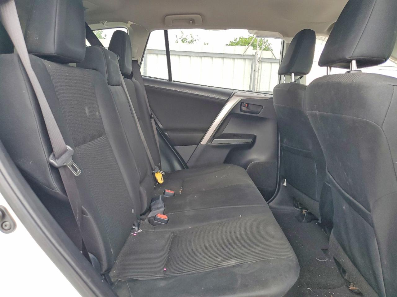 2018 TOYOTA RAV4 photo 28