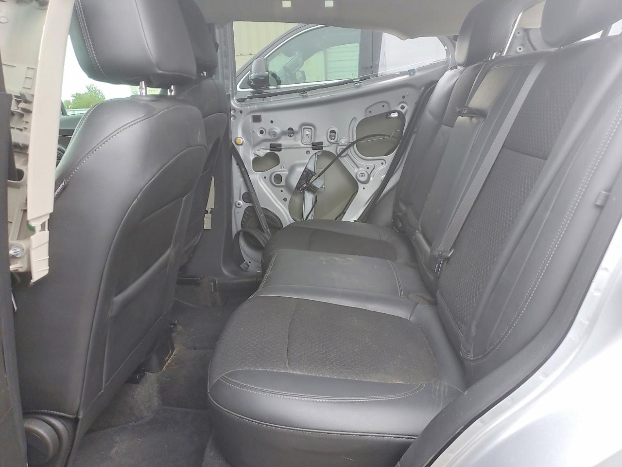 2017 BUICK ENCORE PREFERRED photo 19