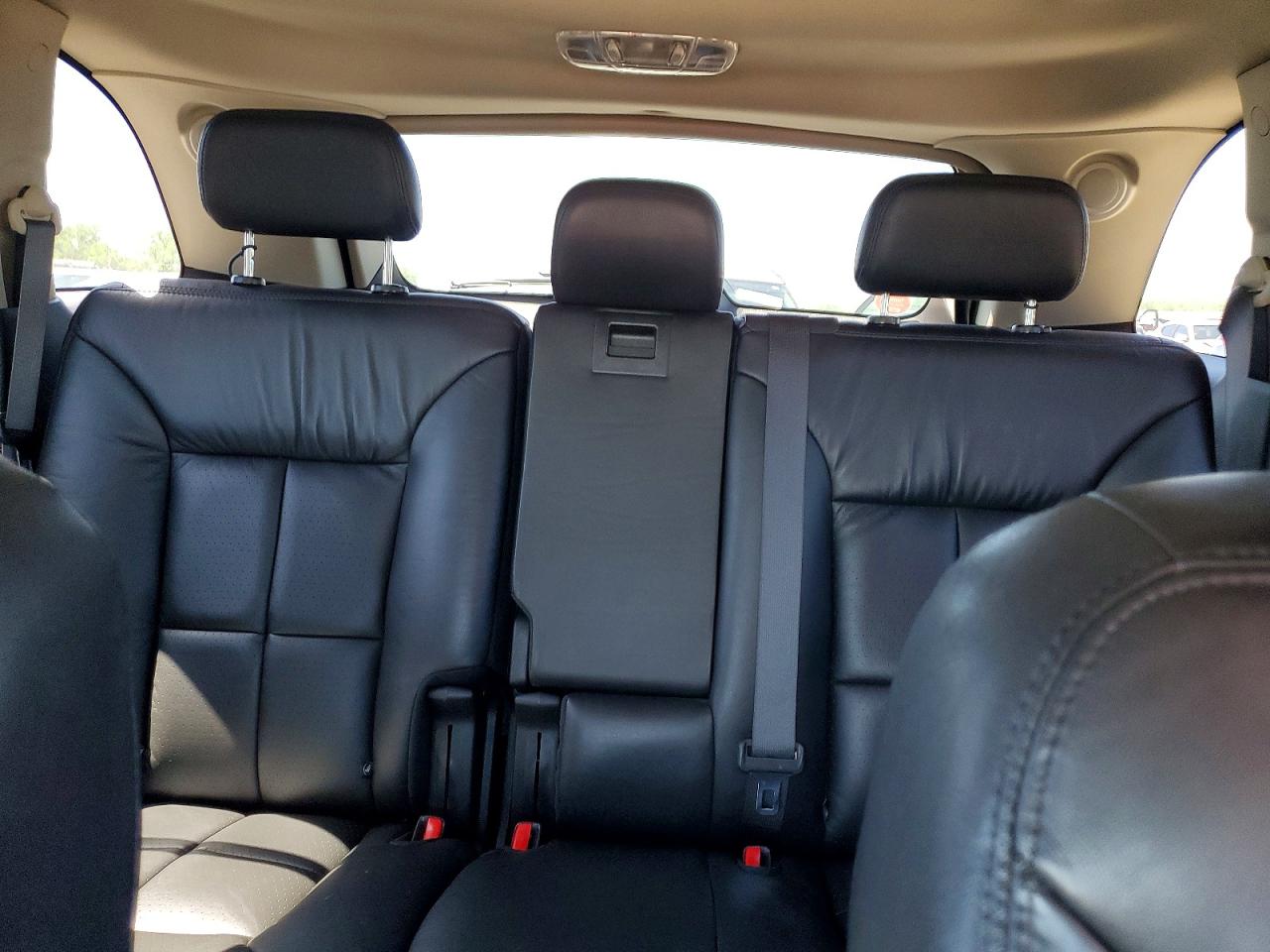 2007 LINCOLN TOWNHOUSE MKX photo 28