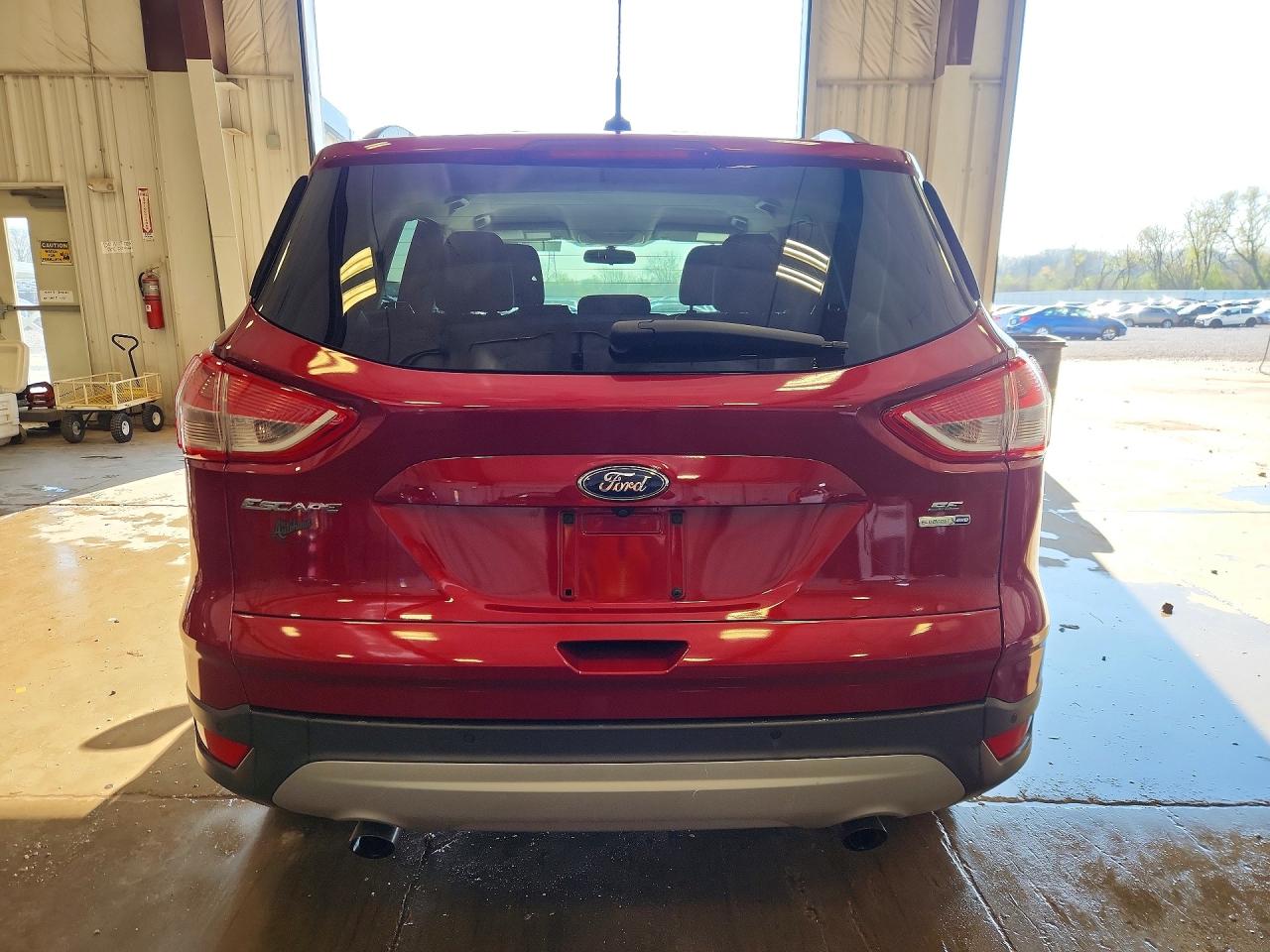 2016 FORD ESCAPE SE photo 11
