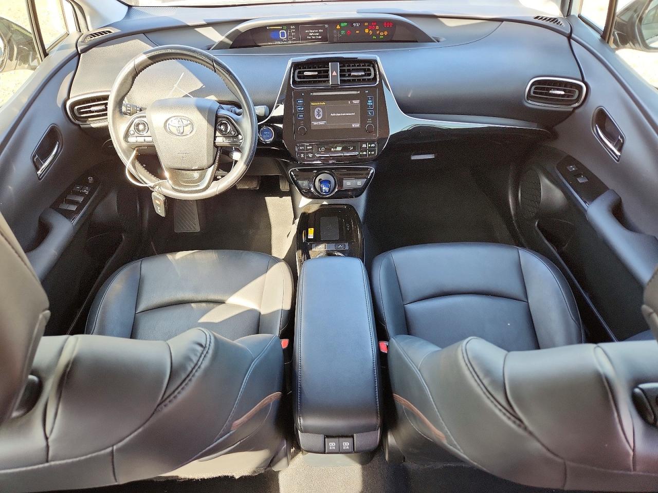 2019 TOYOTA PRIUS XLE AWD-E photo 15