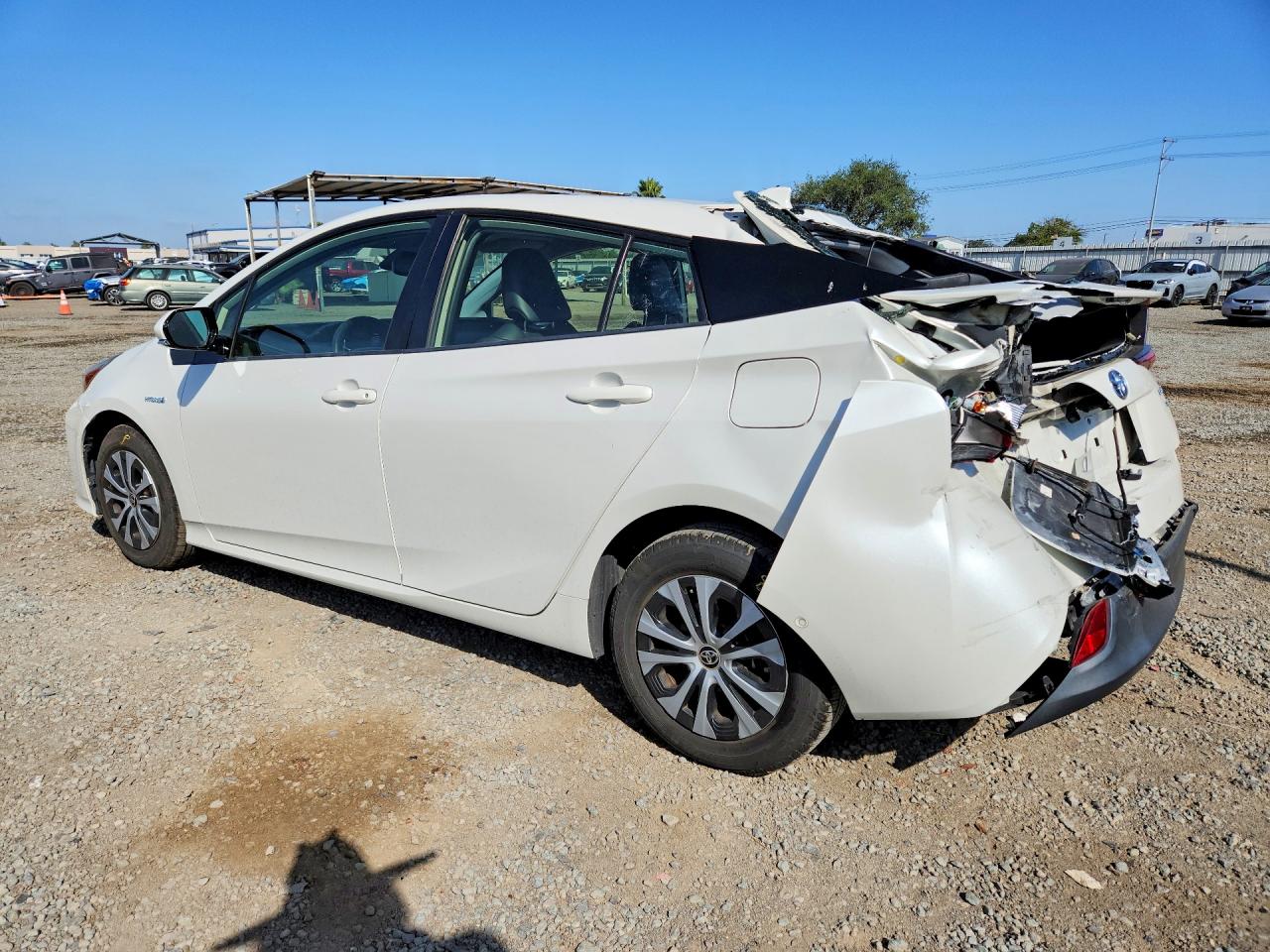 2019 TOYOTA PRIUS XLE AWD-E photo 3