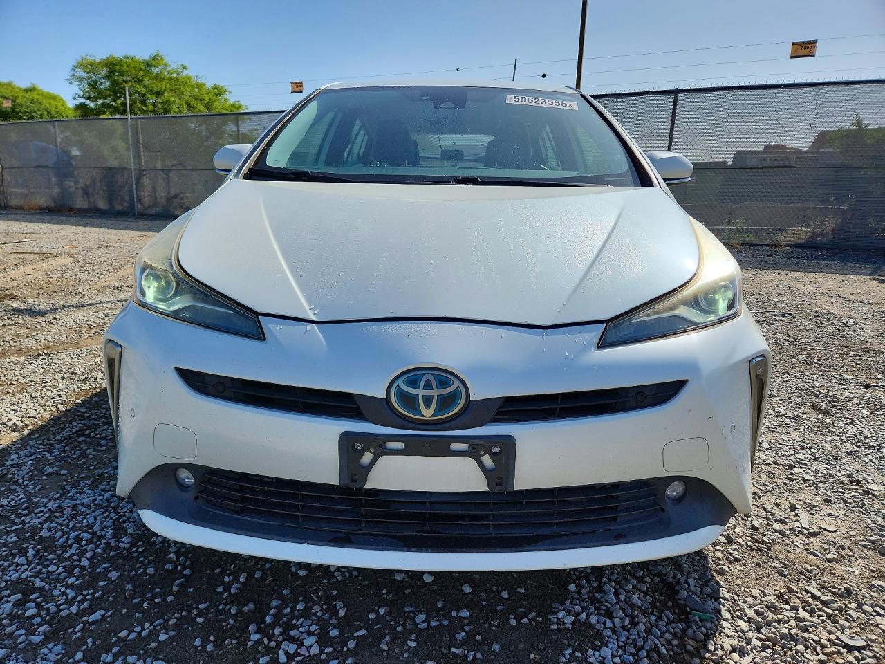 2019 TOYOTA PRIUS XLE AWD-E photo 9
