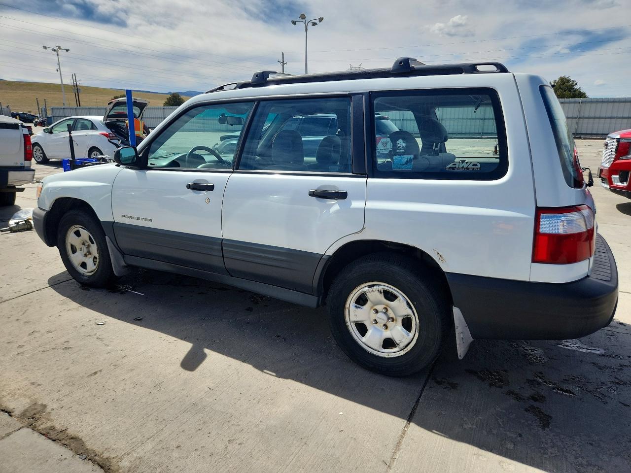 2002 SUBARU FORESTER L photo 3