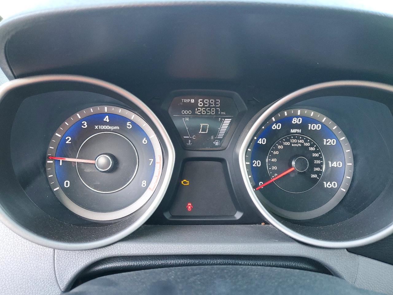 2013 HYUNDAI ELANTRA GLS photo 25