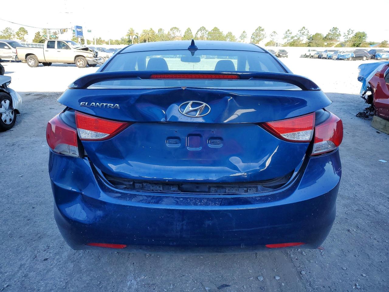 2013 HYUNDAI ELANTRA GLS photo 16