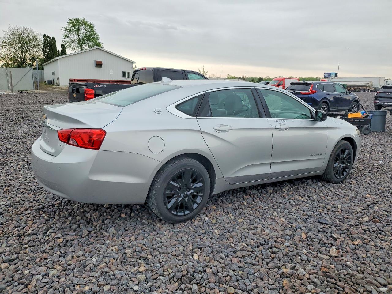 2014 CHEVROLET IMPALA LS photo 3