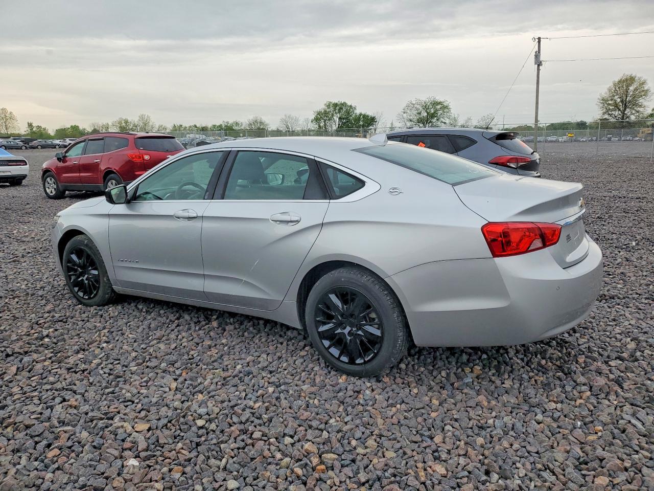 2014 CHEVROLET IMPALA LS photo 2