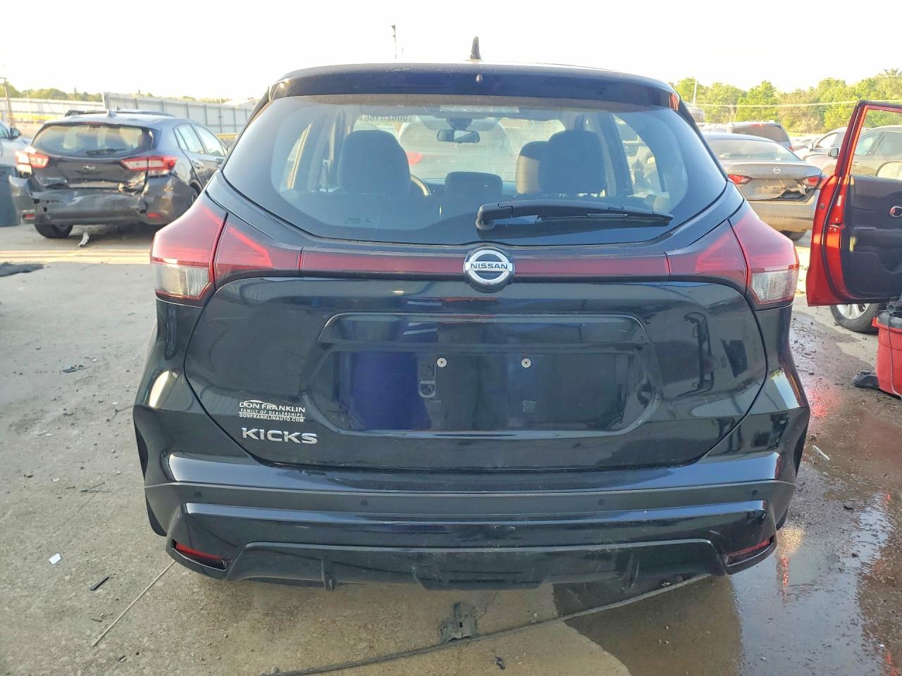 2021 NISSAN KICKS S photo 16
