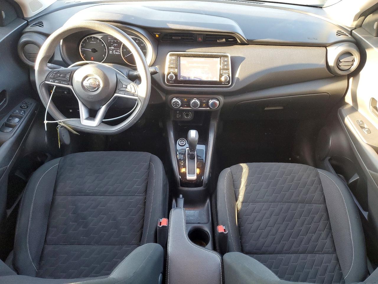 2021 NISSAN KICKS S photo 22