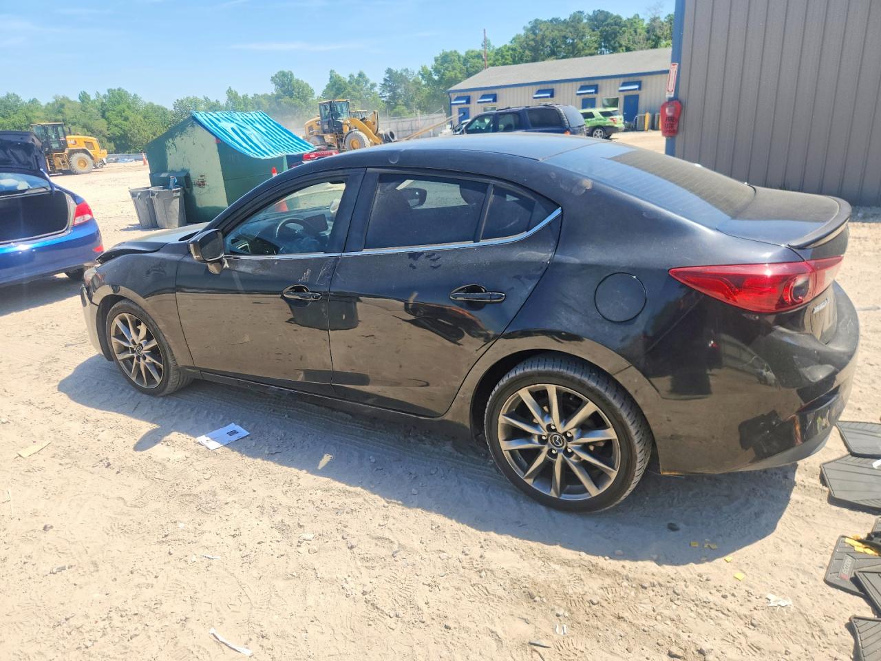 2018 MAZDA 3 TOURING photo 2