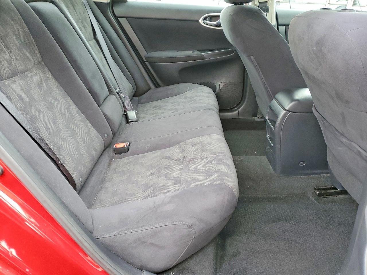 2013 NISSAN SENTRA S photo 10