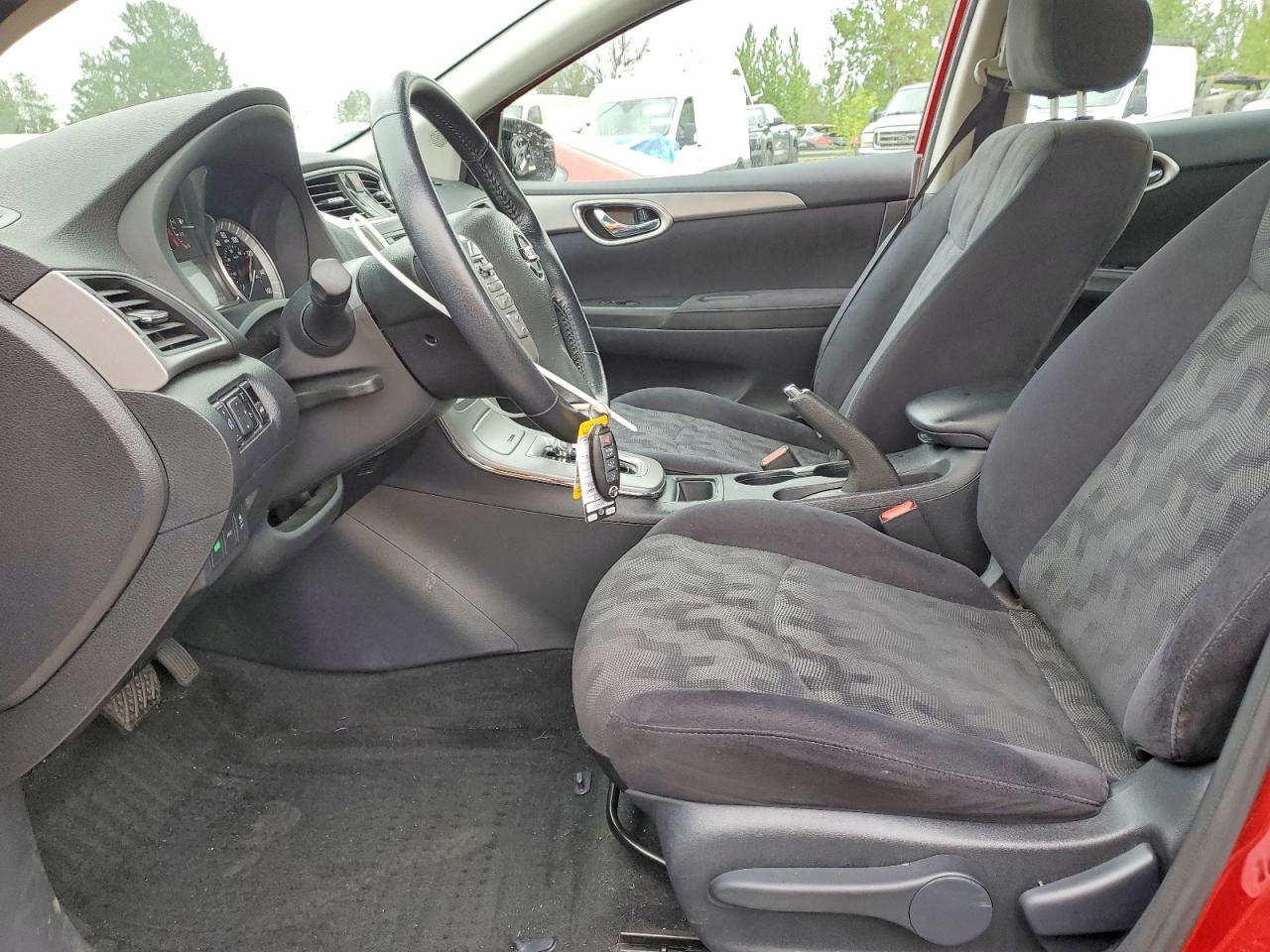 2013 NISSAN SENTRA S photo 7