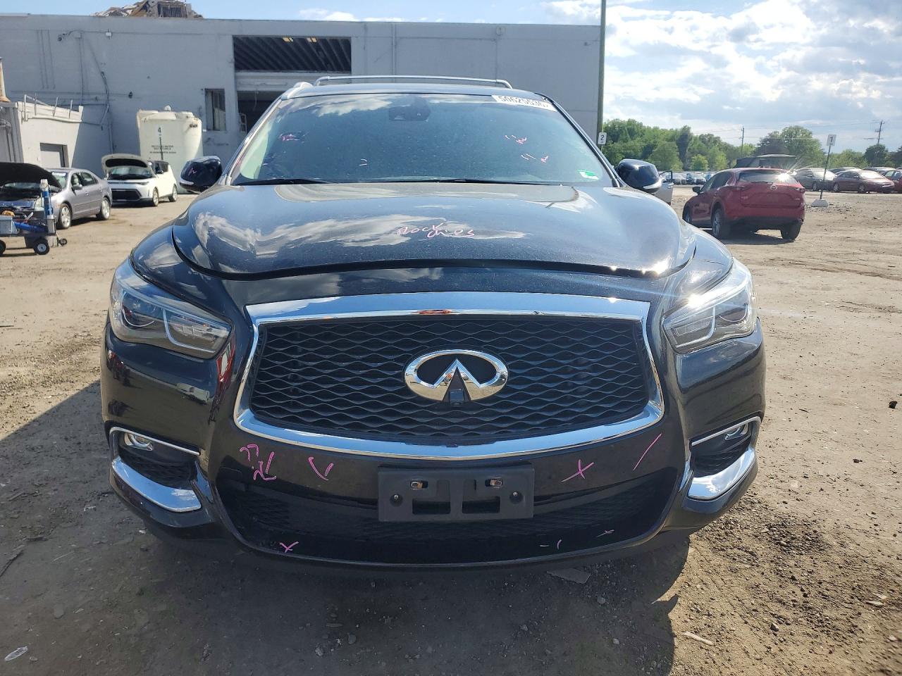 2020 INFINITI QX60 LUXE photo 9