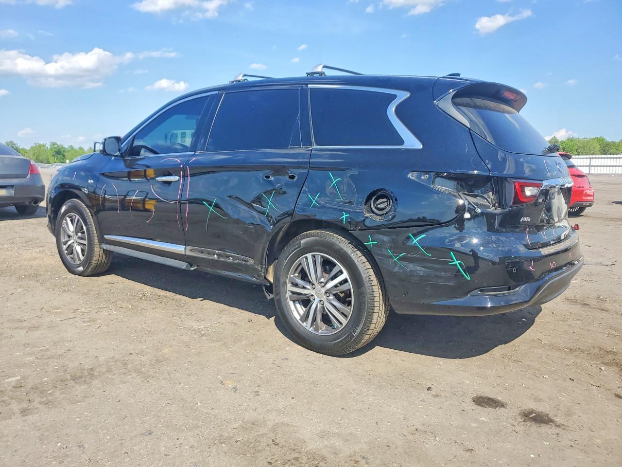 2020 INFINITI QX60 LUXE photo 3