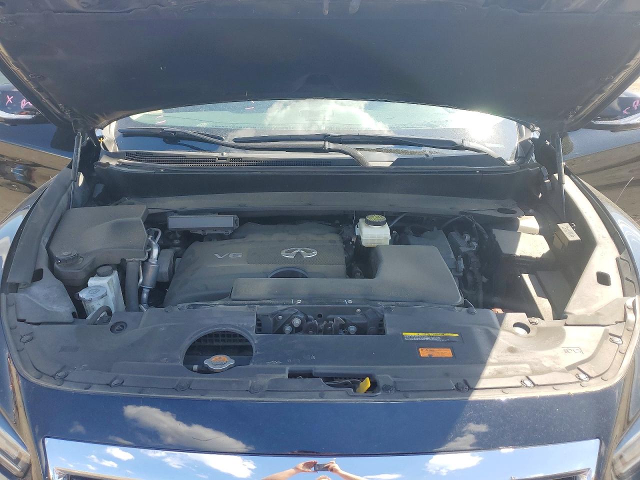 2020 INFINITI QX60 LUXE photo 23
