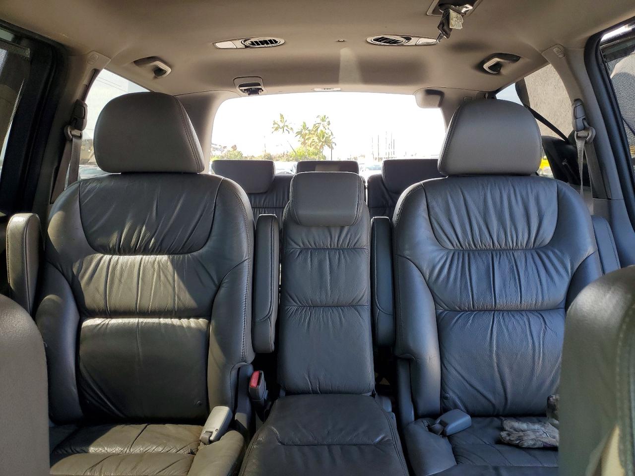2010 HONDA ODYSSEY EXL photo 19