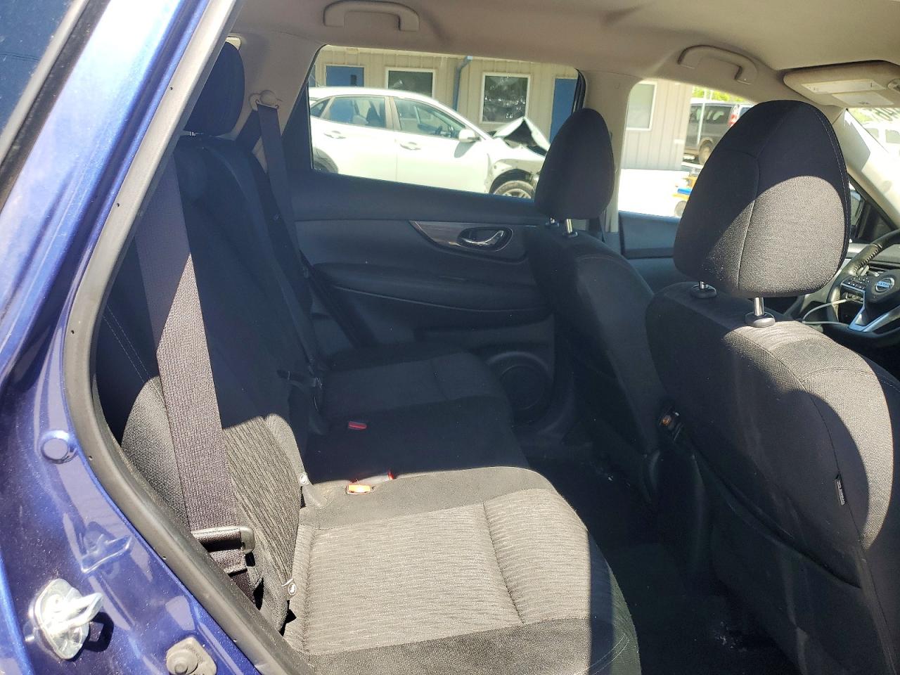 2019 NISSAN ROGUE SV photo 31