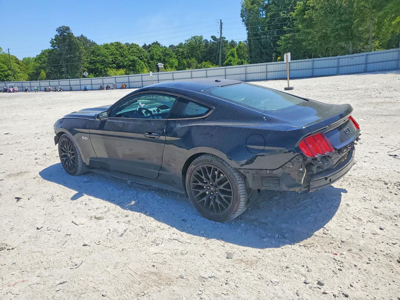 2017 FORD MUSTANG GT photo 3