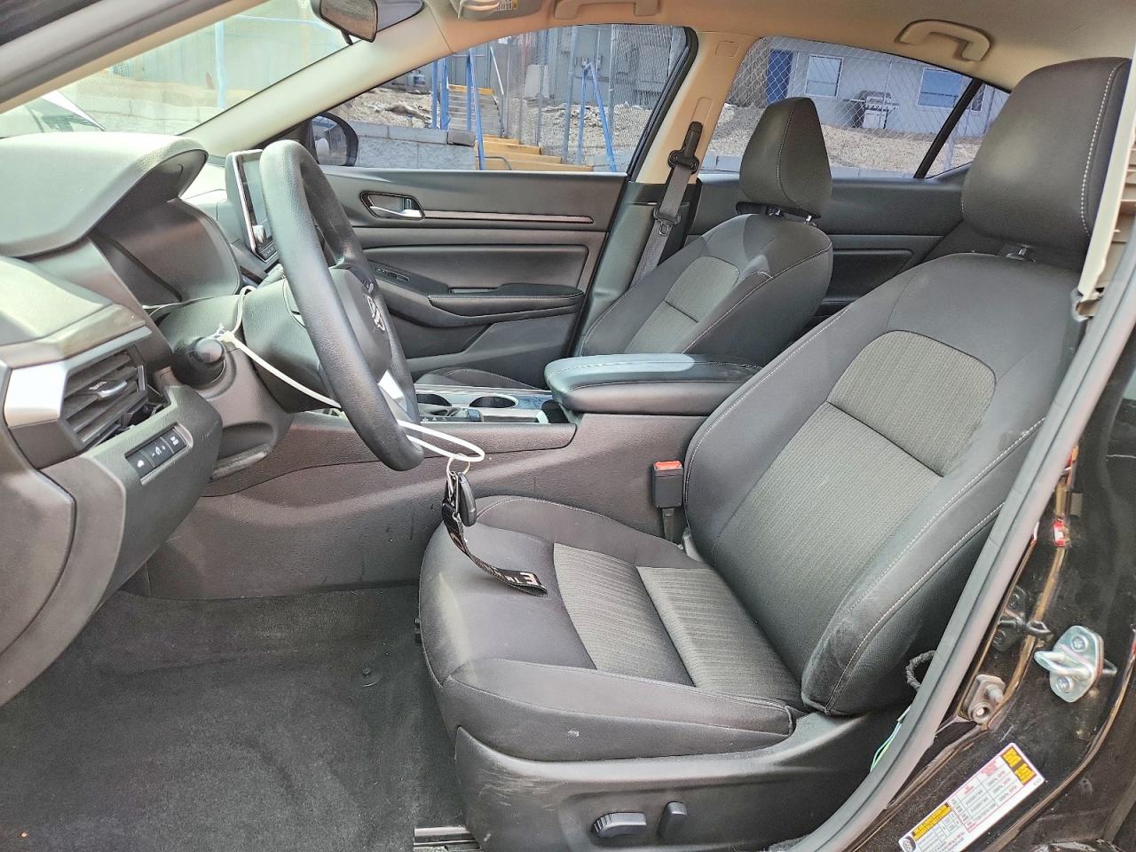 2024 NISSAN ALTIMA SV photo 19
