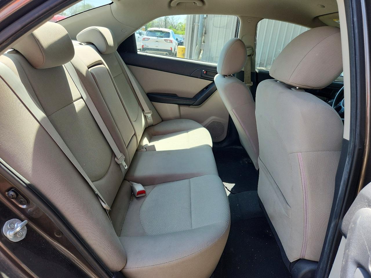 2012 KIA FORTE EX photo 28