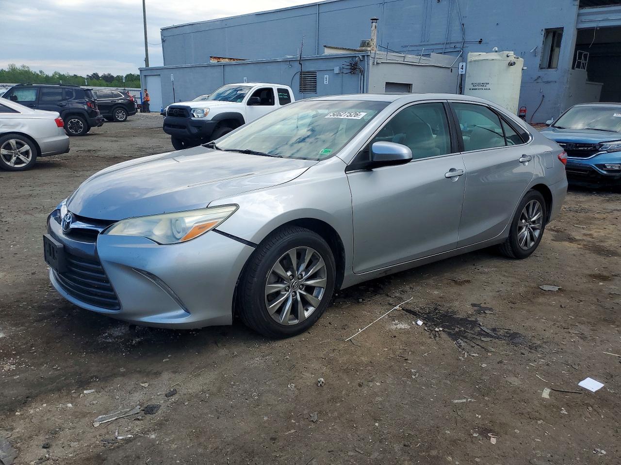 2016 TOYOTA CAMRY
