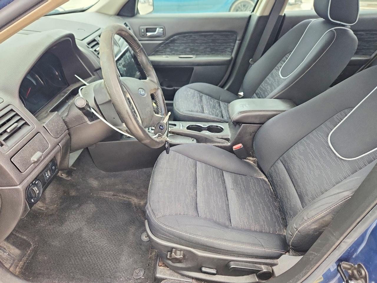 2010 FORD FUSION SE photo 13