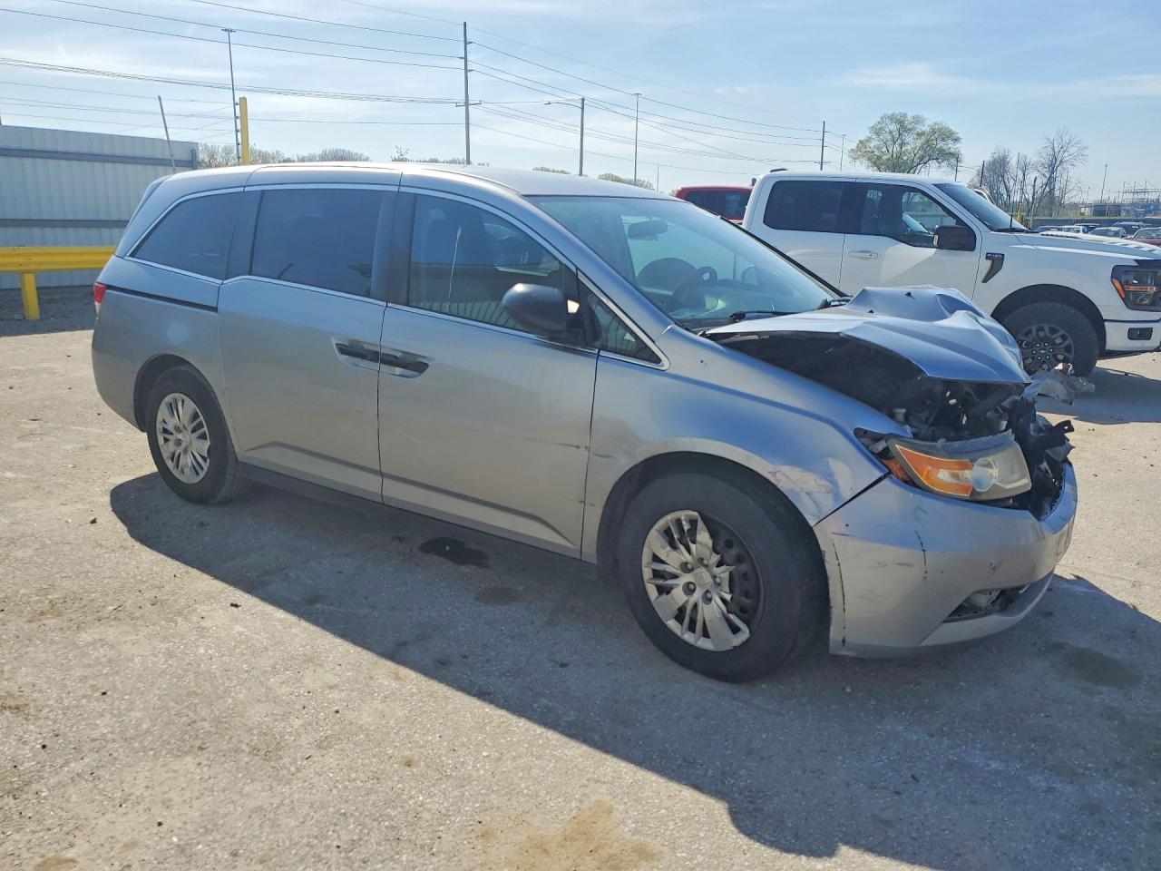 2016 HONDA ODYSSEY LX photo 7
