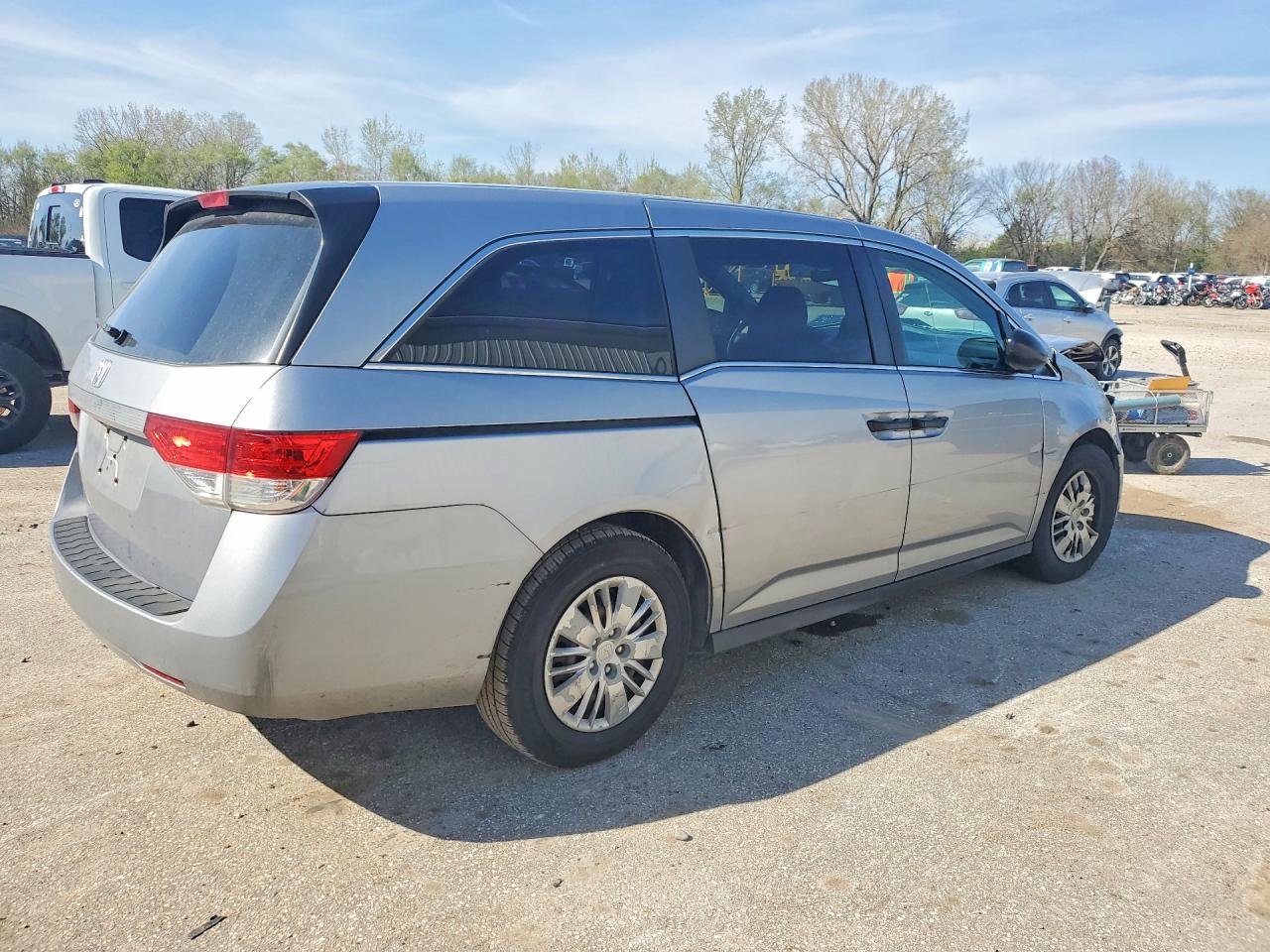 2016 HONDA ODYSSEY LX photo 5