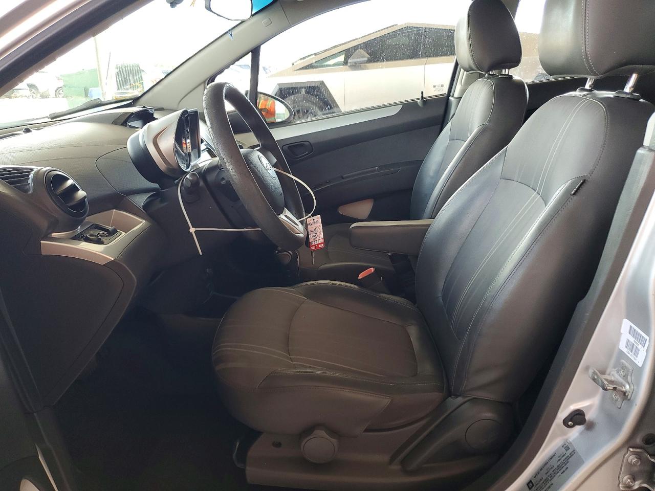 2015 CHEVROLET SPARK 1LT photo 13