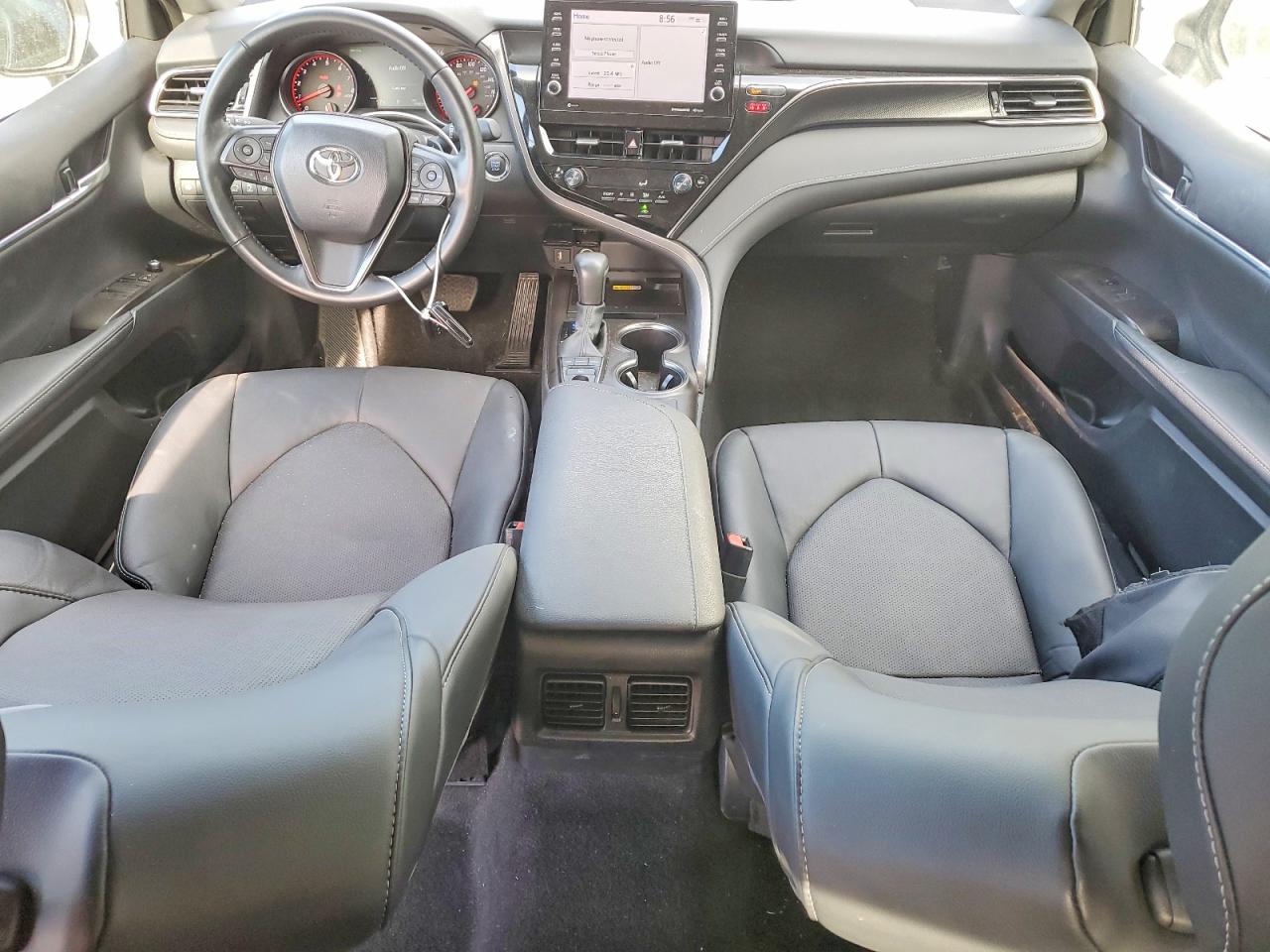2024 TOYOTA CAMRY XSE photo 15