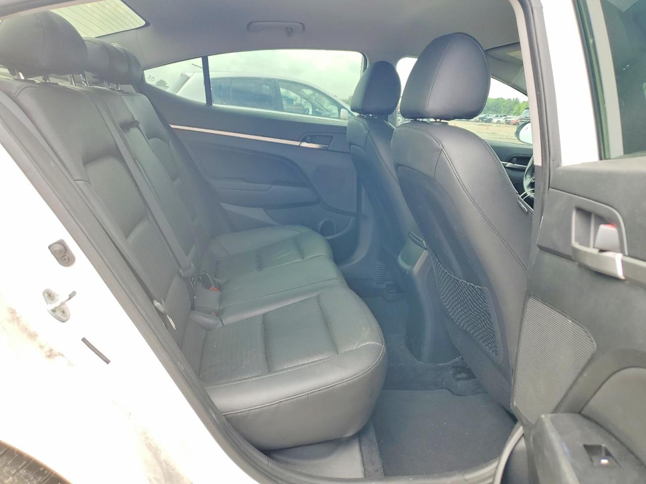 2019 HYUNDAI ELANTRA LIMITED photo 28