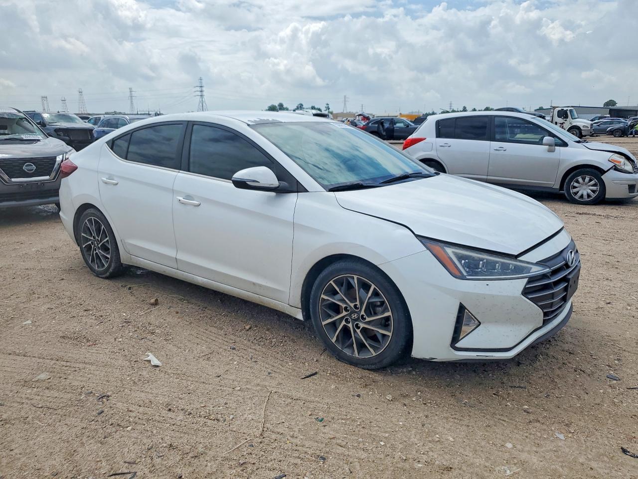 2019 HYUNDAI ELANTRA LIMITED photo 10
