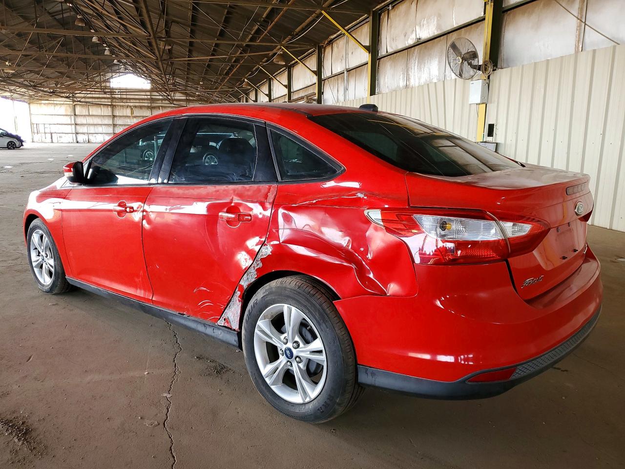 2014 FORD FOCUS SE photo 2