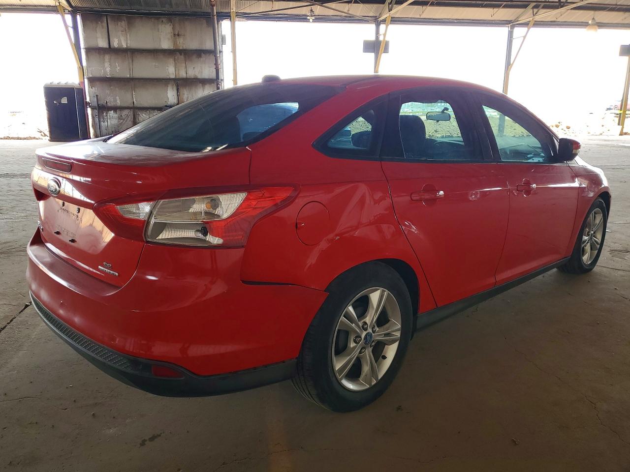 2014 FORD FOCUS SE photo 3