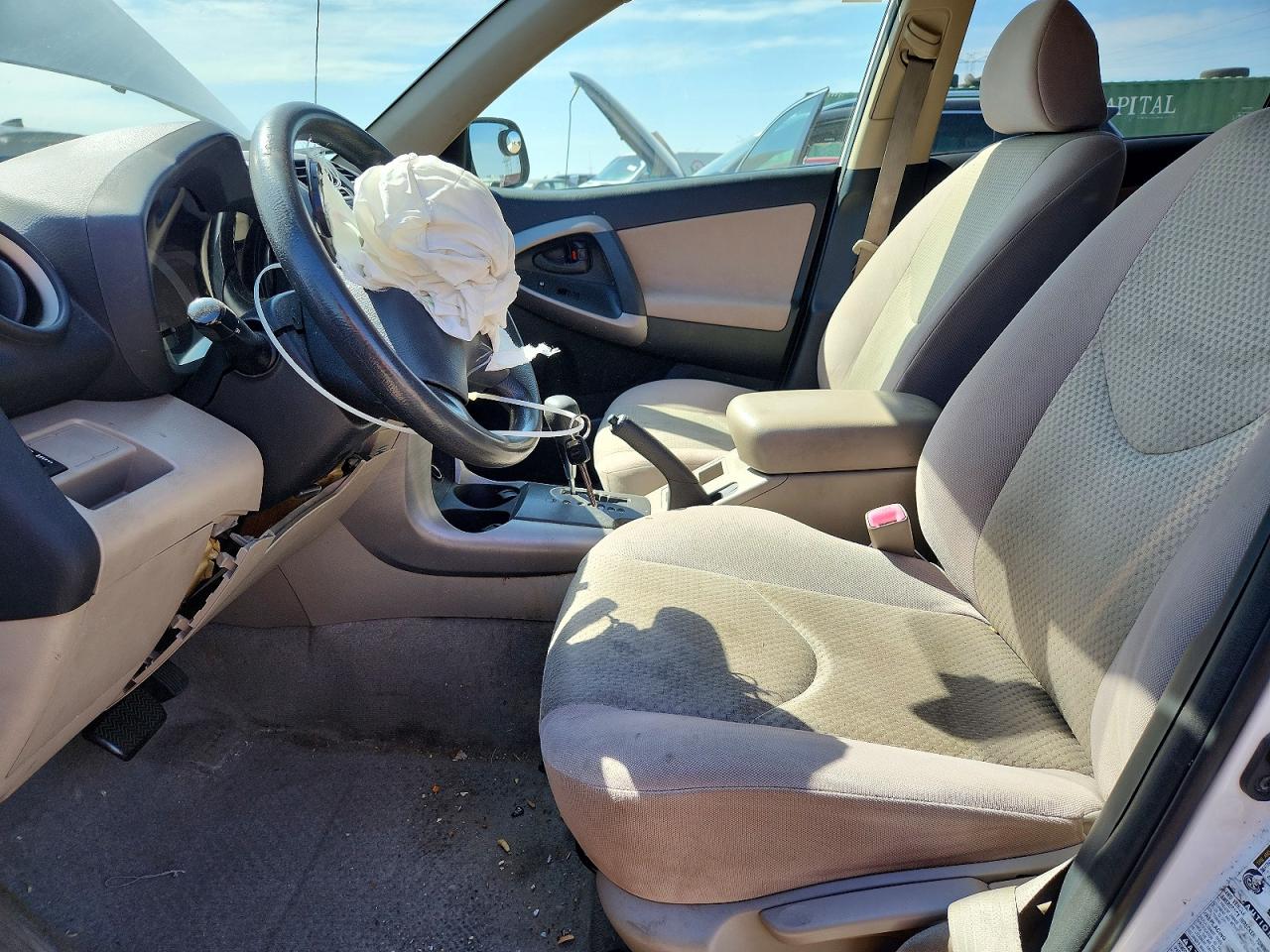 2007 TOYOTA RAV4 BASE photo 13